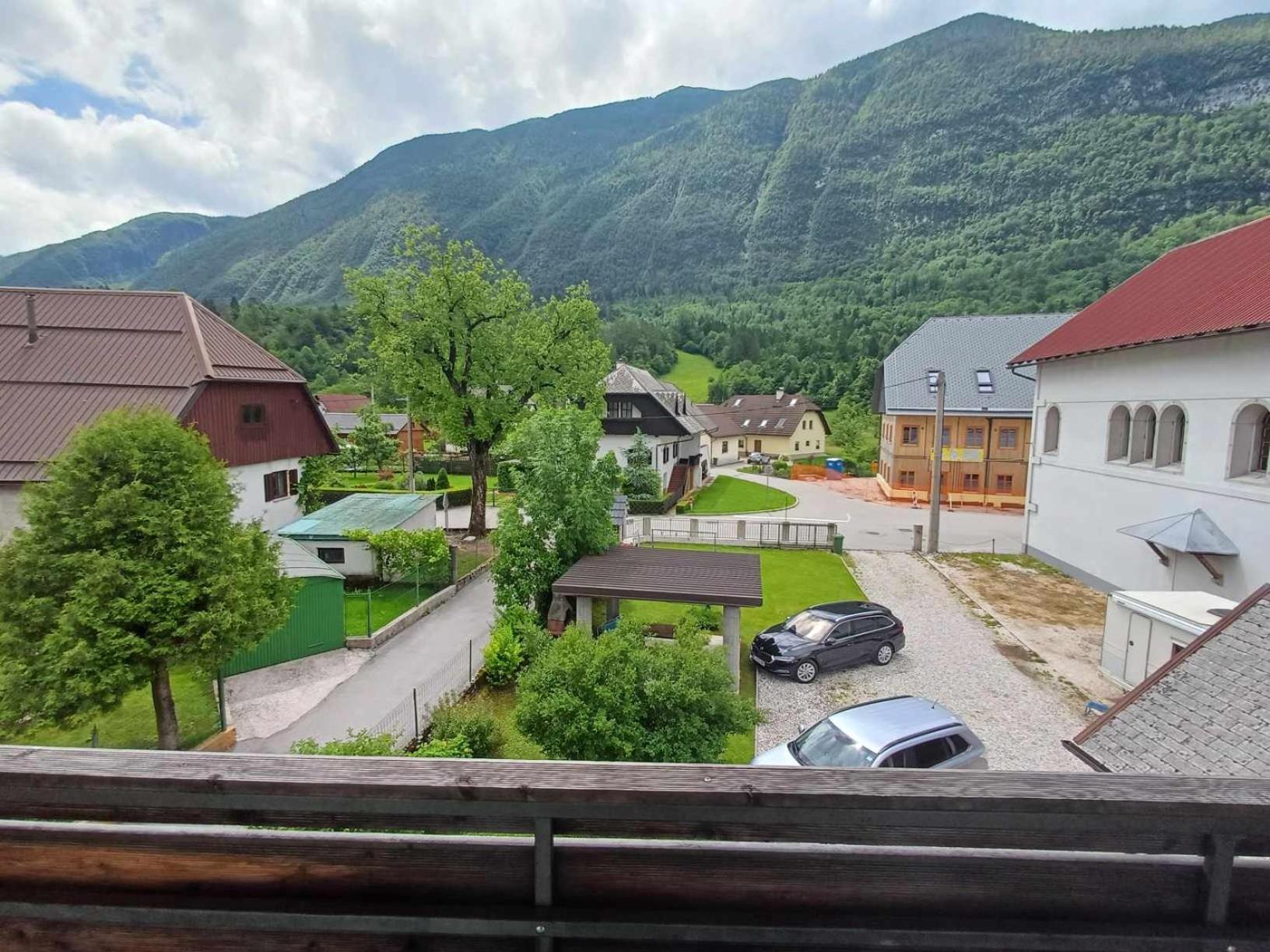 Apartmaji Slatenik Bovec Ngoại thất bức ảnh
