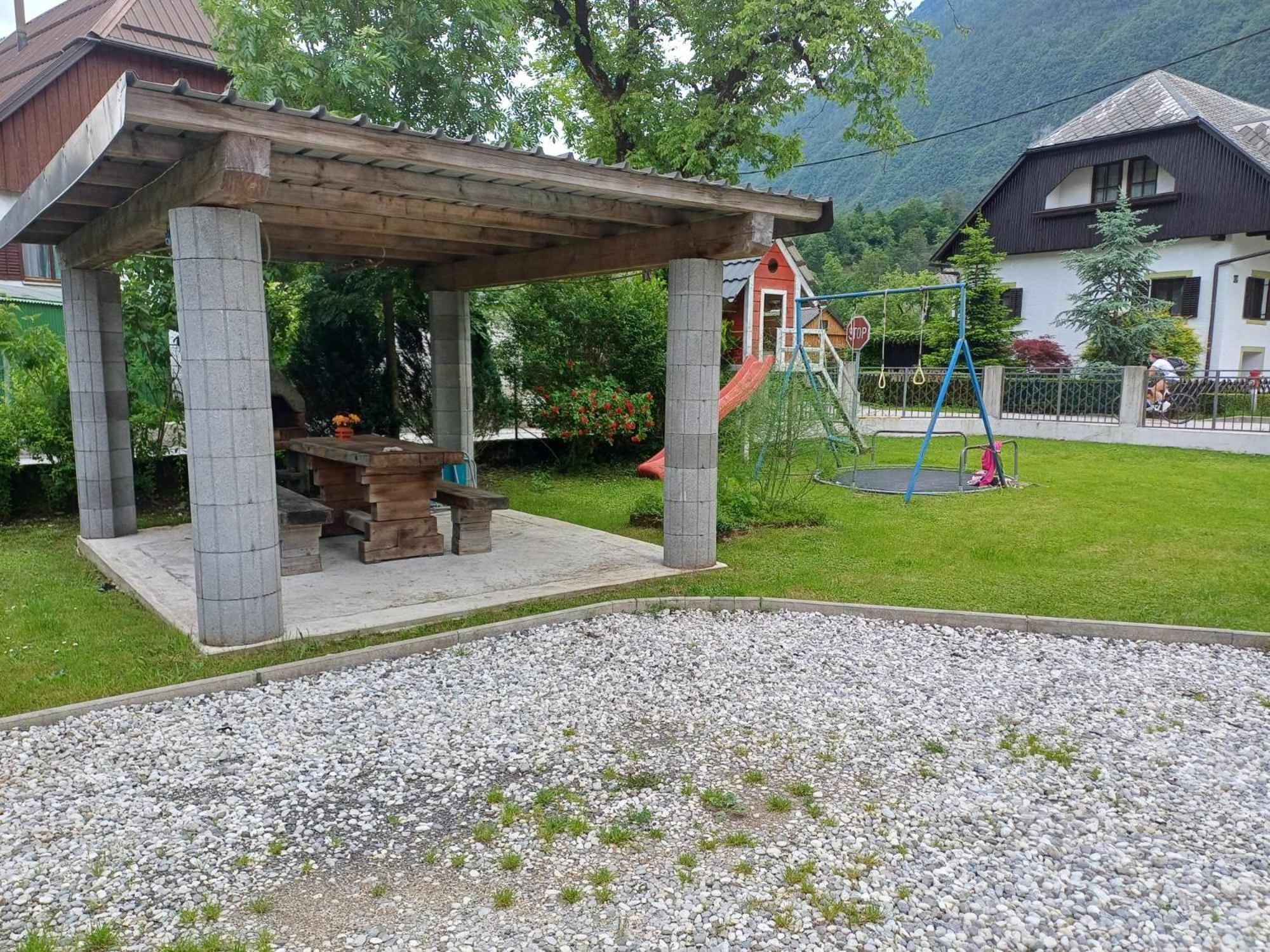 Apartmaji Slatenik Bovec Ngoại thất bức ảnh