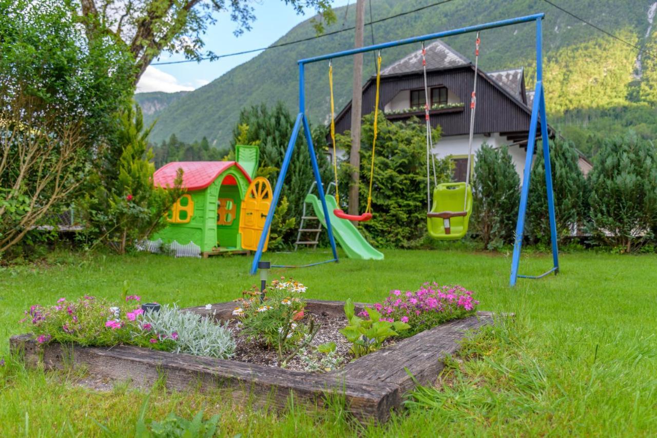 Apartmaji Slatenik Bovec Ngoại thất bức ảnh