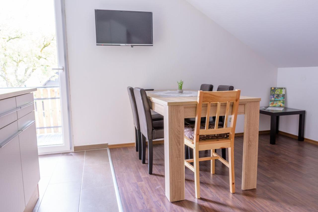 Apartmaji Slatenik Bovec Ngoại thất bức ảnh